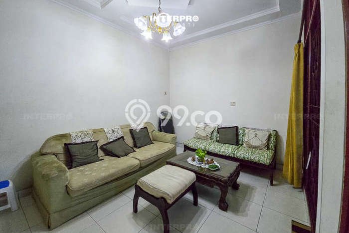 Hunian Elit LB 250m2 Siap Huni Desain Elegan di Puri Indah, Jakarta Barat Hunian Elit LB 250m2 Siap Huni Desain Elegan di Puri Indah, Jakarta Barat