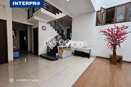 Jual Rumah Luas Megah Dengan View Cantik di Green Ville, Jakarta Barat Jual Rumah Luas Megah Dengan View Cantik di Green Ville, Jakarta Barat