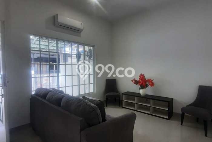 Rumah Strategis Minimalis Lb 180m2 di Kelapa Gading, Jakarta Utara Rumah Strategis Minimalis Lb 180m2 di Kelapa Gading, Jakarta Utara