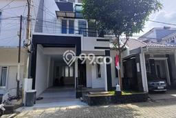 Rumah Mewah Siap Huni LT 178m2 di Jagakarsa, Jakarta Selatan Rumah Mewah Siap Huni LT 178m2 di Jagakarsa, Jakarta Selatan