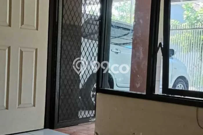 Rumah Cantik Siap Pakai Di Gedangan Luas 100m2 Aman Rumah Cantik Siap Pakai Di Gedangan Luas 100m2 Aman