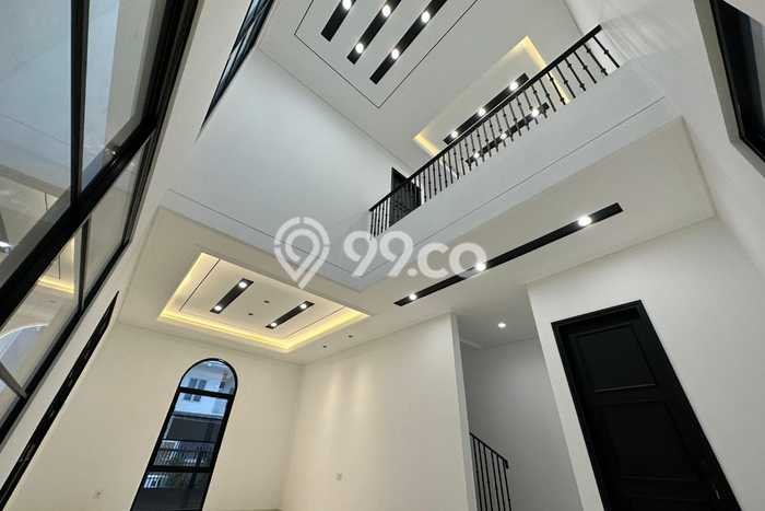 Hot Offer Hunian Premium Ideal dan Luas di Rungkut, Surabaya Hot Offer Hunian Premium Ideal dan Luas di Rungkut, Surabaya