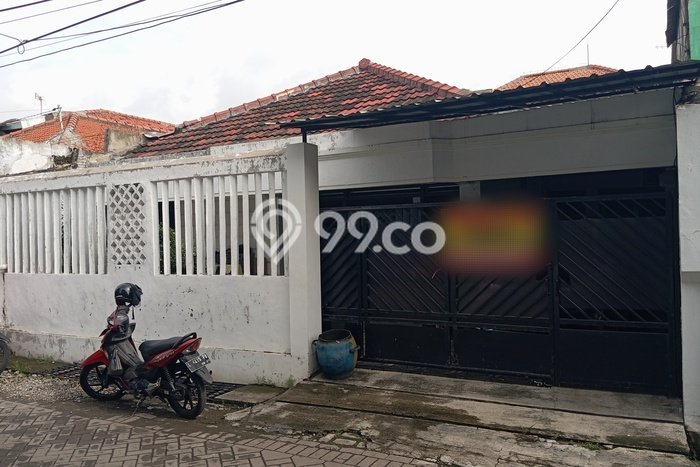 Jual Rumah Favorit Siap Huni LB 185m2 di Tambaksari, Surabaya Jual Rumah Favorit Siap Huni LB 185m2 di Tambaksari, Surabaya