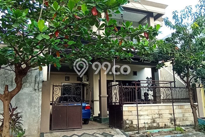 For Sale Rumah 4 Kamar Lokasi Ideal Bagus dan Strategis di Sidoarjo For Sale Rumah 4 Kamar Lokasi Ideal Bagus dan Strategis di Sidoarjo
