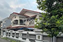 Rumah Elit Modern Siap Huni di Turangga Bandung Rumah Elit Modern Siap Huni di Turangga Bandung