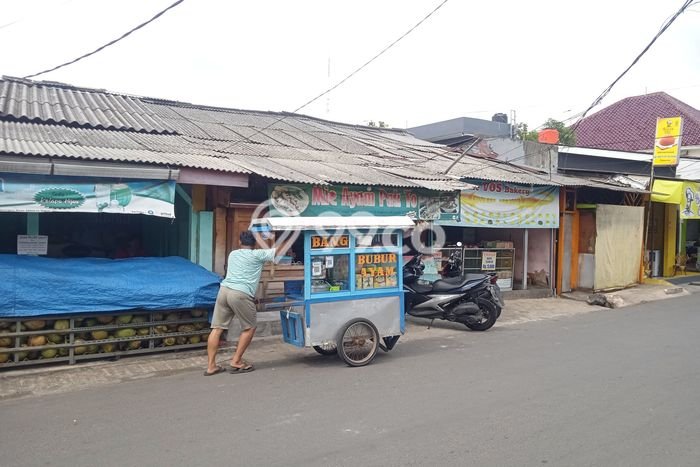 Tanah Dijual Area Strategis di Meruya Jakarta Barat 200m2 Tanah Dijual Area Strategis di Meruya Jakarta Barat 200m2