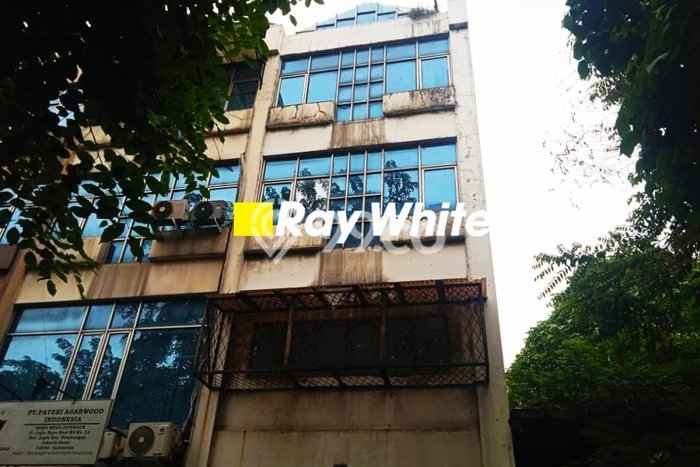 Ruko Bagus Dijual LB 335m2 Lokasi Strategis Jakarta Barat Area Cocok untuk Berbisnis Ruko Bagus Dijual LB 335m2 Lokasi Strategis Jakarta Barat Area Cocok untuk Berbisnis