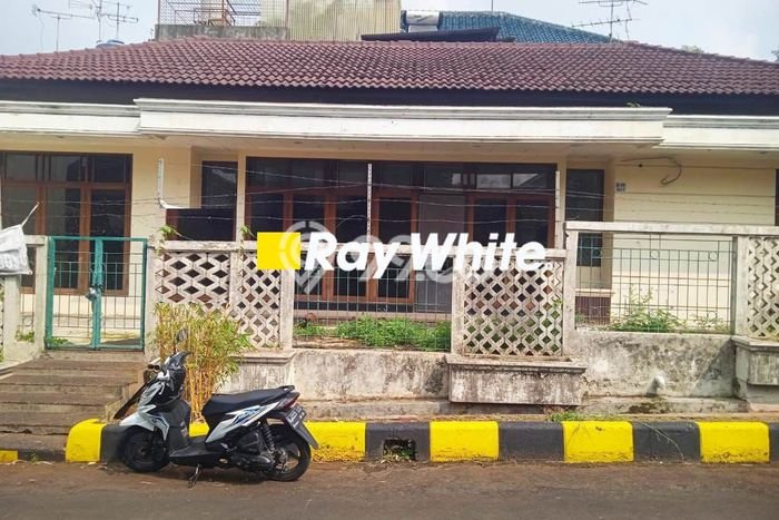 Dijual Hunian Mewah dengan Fasilitas Sekitar Komplit di Kebon Jeruk, Jakarta Barat Dijual Hunian Mewah dengan Fasilitas Sekitar Komplit di Kebon Jeruk, Jakarta Barat