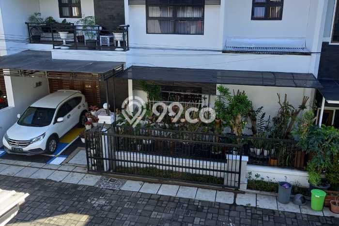 Dijual Cepat Rumah Favorit Siap Huni LB 250m2 di Mlati, Sleman Dijual Cepat Rumah Favorit Siap Huni LB 250m2 di Mlati, Sleman
