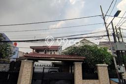 Siap Huni Hunian Elit 4 Kamar di Pulo Gadung Dekat ke Mana Saja Siap Huni Hunian Elit 4 Kamar di Pulo Gadung Dekat ke Mana Saja