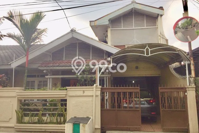 Rumah Eksklusif Siap Huni LT 290m2 di Lengkong, Bandung Rumah Eksklusif Siap Huni LT 290m2 di Lengkong, Bandung