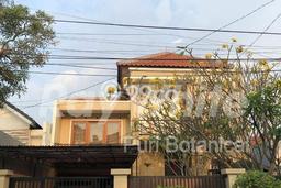 For Sale! Premium House LT 250m2 Desain Elegan di Meruya For Sale! Premium House LT 250m2 Desain Elegan di Meruya