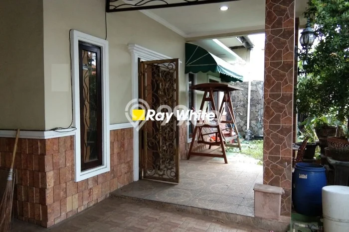 Sewa Rumah Harga Terjangkau di Joglo Jakarta Barat dengan 4 Kamar Tidur Sewa Rumah Harga Terjangkau di Joglo Jakarta Barat dengan 4 Kamar Tidur