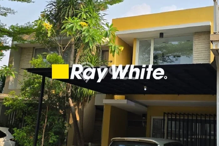Rumah di Joglo, 4 KT, Akses Mudah Pusat Kota, LT 108m² LB 135m² Rumah di Joglo, 4 KT, Akses Mudah Pusat Kota, LT 108m² LB 135m²