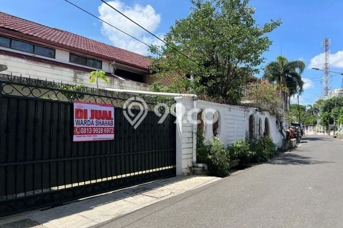Jual Rumah Luas Elegan Dengan View Cantik di Pejaten, Jakarta Selatan Jual Rumah Luas Elegan Dengan View Cantik di Pejaten, Jakarta Selatan