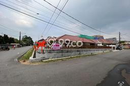 Ready to Use! Premium House LT 769m2 Desain Modern di Pejaten Ready to Use! Premium House LT 769m2 Desain Modern di Pejaten
