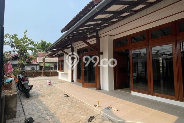 Disewakan Rumah Harga Terjangkau di Pejaten Jakarta Selatan Punya 5 Kamar Tidur Disewakan Rumah Harga Terjangkau di Pejaten Jakarta Selatan Punya 5 Kamar Tidur