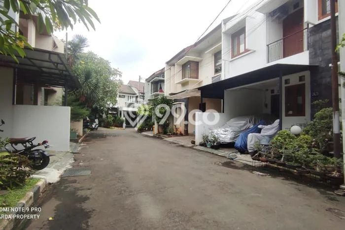 Rumah Disewakan Jakarta Selatan LT 150m2 LB 104m2 Area Pejaten Rumah Disewakan Jakarta Selatan LT 150m2 LB 104m2 Area Pejaten