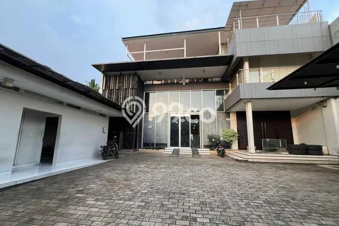 Unit Kantor Disewa Lokasi Kemang, Bogor Spesifikasi Luas Bangunan 1200m2 Unit Kantor Disewa Lokasi Kemang, Bogor Spesifikasi Luas Bangunan 1200m2