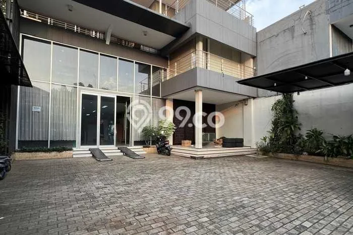 Unit Kantor Disewa Lokasi Kemang, Bogor Spesifikasi Luas Bangunan 1200m2 Unit Kantor Disewa Lokasi Kemang, Bogor Spesifikasi Luas Bangunan 1200m2