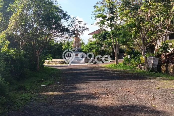 Jual Tanah Area Strategis di , Luas 570m2m², Ideal untuk Investasi Jual Tanah Area Strategis di , Luas 570m2m², Ideal untuk Investasi