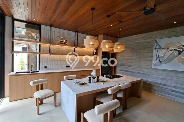 FOR SALE! Vila Kawasan Kuta, Area 170m2m², Posisi Premium FOR SALE! Vila Kawasan Kuta, Area 170m2m², Posisi Premium
