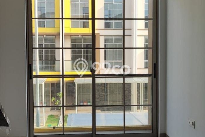 Rumah di , 3 KM, Akses Mudah Pusat Kota, LT 60m2m² LB 112m2m² Rumah di , 3 KM, Akses Mudah Pusat Kota, LT 60m2m² LB 112m2m²
