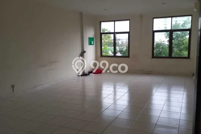 Ruko Disewa di Bandung dengan LB 212m2 Area Komersial Ramai Ruko Disewa di Bandung dengan LB 212m2 Area Komersial Ramai
