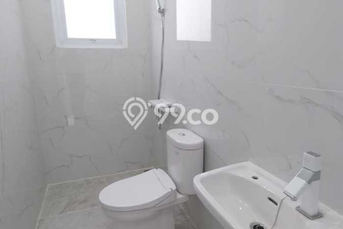 Ruko For Rent di Taman Kopo Indah, Luas 225m², Area Premium, Ready Usaha Ruko For Rent di Taman Kopo Indah, Luas 225m², Area Premium, Ready Usaha