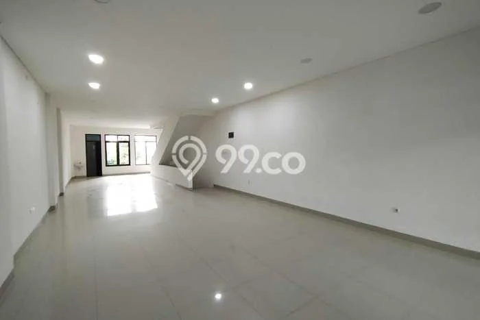 Ruko untuk Disewa di Pusat Bandung Luas Bangunan 295m2 Ruko untuk Disewa di Pusat Bandung Luas Bangunan 295m2