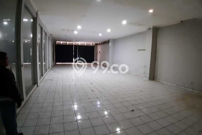 Gudang Siap Pakai di Kiaracondong, Luas 1200m2m², Area Bisnis, Jalan Mudah Gudang Siap Pakai di Kiaracondong, Luas 1200m2m², Area Bisnis, Jalan Mudah