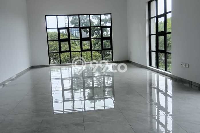 Disewakan Ruko di Kawasan Ramai Sumurbandung Luas 180m2 Disewakan Ruko di Kawasan Ramai Sumurbandung Luas 180m2