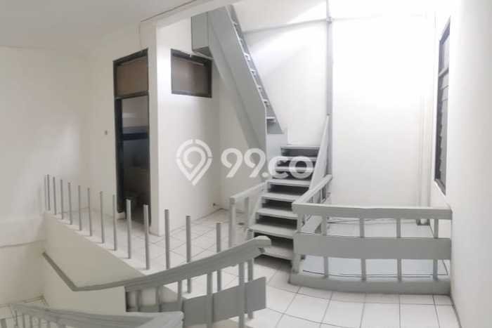 Disewakan Ruko di Cibeunying Kidul Bandung LT 109m2, LB 200m2 Disewakan Ruko di Cibeunying Kidul Bandung LT 109m2, LB 200m2