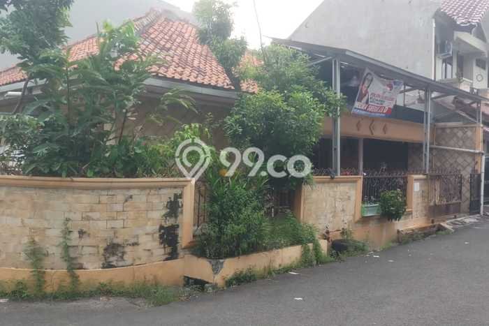 Jual Rumah Mewah Megah Dengan View Eksklusif di Pulo Asem, Jakarta Timur Jual Rumah Mewah Megah Dengan View Eksklusif di Pulo Asem, Jakarta Timur