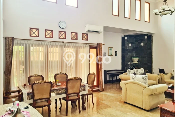 Dijual Rumah Mewah Exclusive di Ciputat Timur, Tangerang Selatan Dijual Rumah Mewah Exclusive di Ciputat Timur, Tangerang Selatan