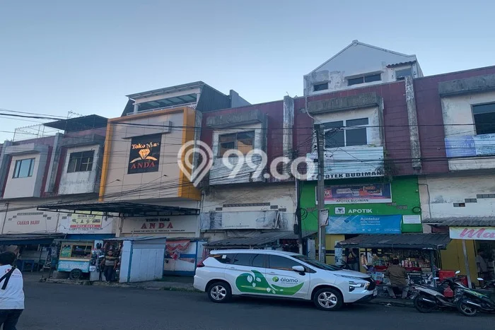 Ruko Dijual di Tamansari Tasikmalaya dengan Luas Bangunan 210m2 Ruko Dijual di Tamansari Tasikmalaya dengan Luas Bangunan 210m2