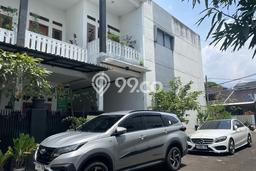 SPECIAL OFFER! Rumah Nyaman di Margahayu, LT 90m2m² LB 120m2m² SPECIAL OFFER! Rumah Nyaman di Margahayu, LT 90m2m² LB 120m2m²