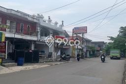 Rumah Mewah LB 300m2 Siap Pakai Desain Elegan di Sukaluyu, Bandung Rumah Mewah LB 300m2 Siap Pakai Desain Elegan di Sukaluyu, Bandung