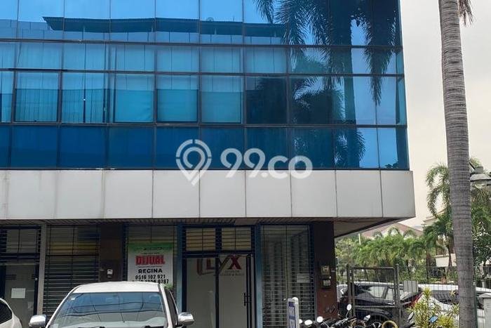 Ruko Dijual di Prime Area Jakarta Barat Luas 84m2 Ruko Dijual di Prime Area Jakarta Barat Luas 84m2