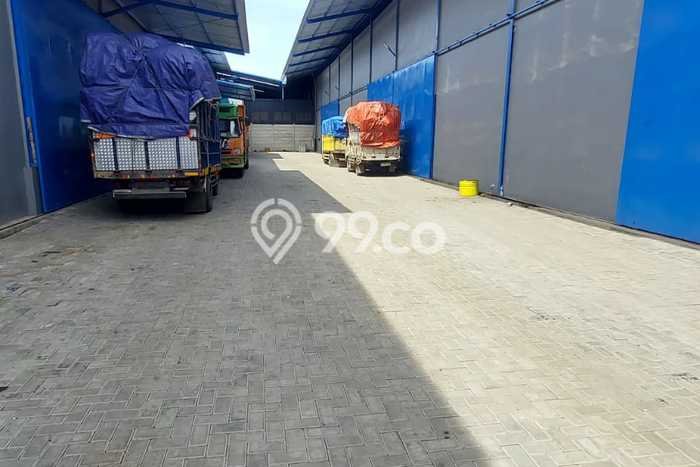 Disewakan Gudang Strategis di , Luas 312m2m², Pusat Komersial Disewakan Gudang Strategis di , Luas 312m2m², Pusat Komersial