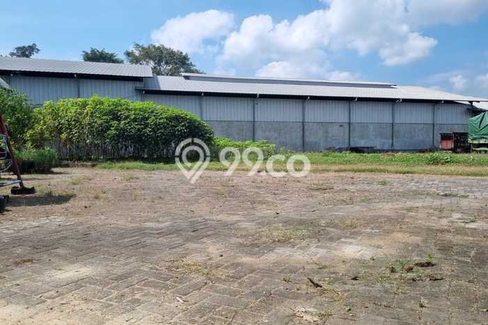 Gudang Bagus LT 10800m2 LB 2000m2 Dijual di Pagu Kediri Gudang Bagus LT 10800m2 LB 2000m2 Dijual di Pagu Kediri