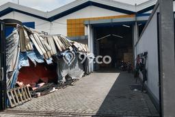 Unit Gudang Dijual di Surabaya LT 665m2 & LB 473m2 Unit Gudang Dijual di Surabaya LT 665m2 & LB 473m2
