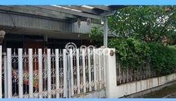 Dijual Rumah Minimalis Bagus Punya 4 KT di Darmo permai Surabaya SHM Dijual Rumah Minimalis Bagus Punya 4 KT di Darmo permai Surabaya SHM