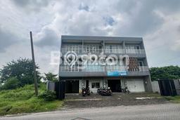 Unit Ruko Dijual di Dukuh Pakis Surabaya 250m2 Unit Ruko Dijual di Dukuh Pakis Surabaya 250m2