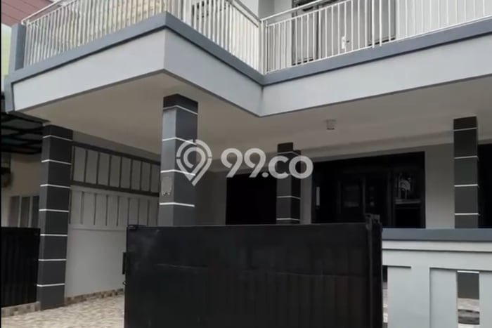 Jarang Ada! Rumah Sewa 4 Kamar Bagus Siap Huni Graha Raya Jarang Ada! Rumah Sewa 4 Kamar Bagus Siap Huni Graha Raya