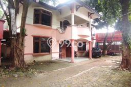 Jual Rumah Luas Megah Dengan View Cantik di Bintaro, Tangerang Selatan Jual Rumah Luas Megah Dengan View Cantik di Bintaro, Tangerang Selatan