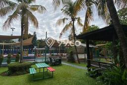 Ready to Use! Luxury House LT 6400m2 Desain Modern di Kemang Ready to Use! Luxury House LT 6400m2 Desain Modern di Kemang