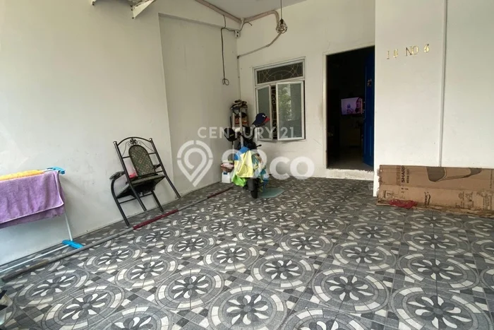 Dijual Rumah Strategis Bagus Punya 2 KT di Pamulang Tangerang Selatan SHM Dijual Rumah Strategis Bagus Punya 2 KT di Pamulang Tangerang Selatan SHM