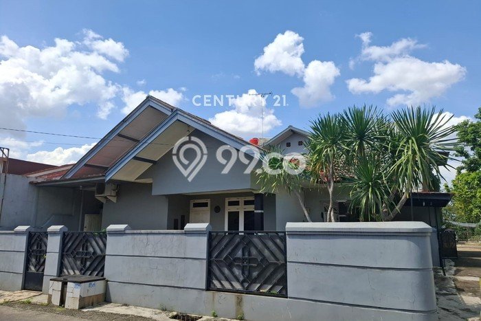 Jual Rumah Strategis Bagus Punya 4 KT di Pancoran Mas Depok SHM Jual Rumah Strategis Bagus Punya 4 KT di Pancoran Mas Depok SHM