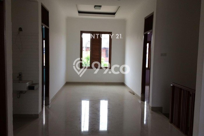 Dijual Rumah Mewah Megah Dengan View Cantik di Sektor 3A-Bintaro, Jakarta Selatan Dijual Rumah Mewah Megah Dengan View Cantik di Sektor 3A-Bintaro, Jakarta Selatan